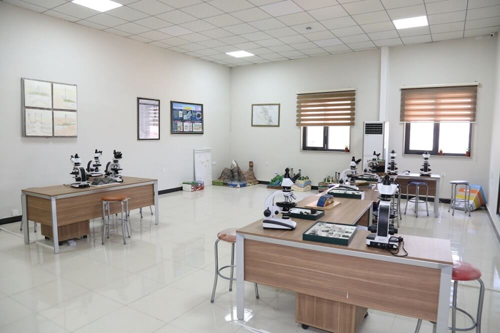 Knowledge University, Geological Lab